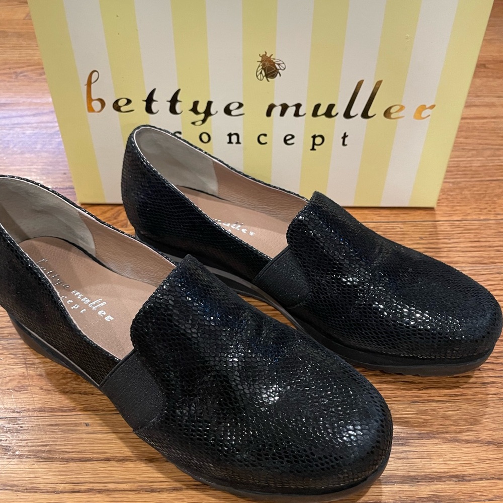 Casual, stylish Bettye Muller mules, black faux snakeskin, wedge heel.